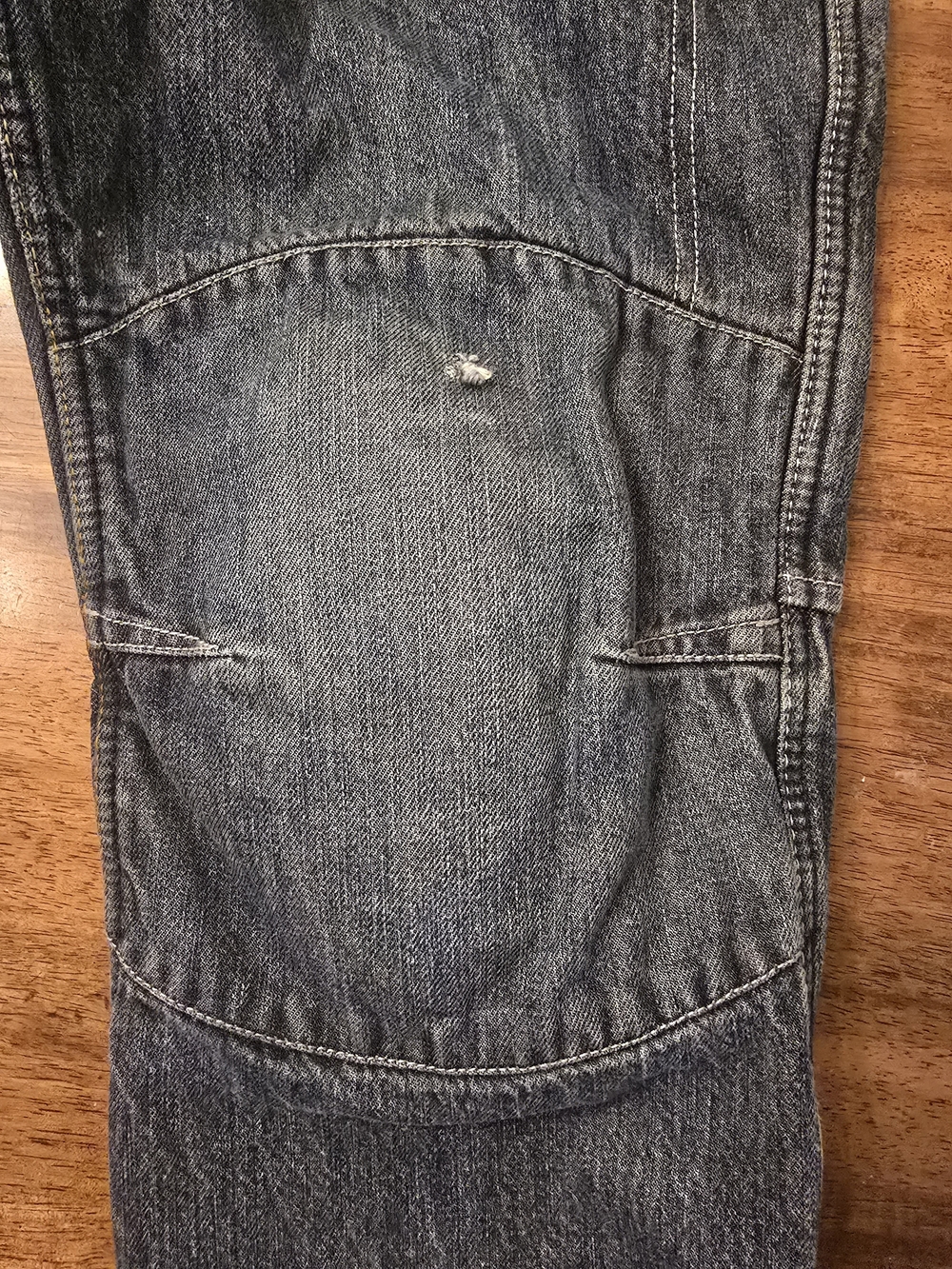 Men’s Relaxed Blue Denim Work Jeans - Built-in Knee Pads - Picture 3 of 4